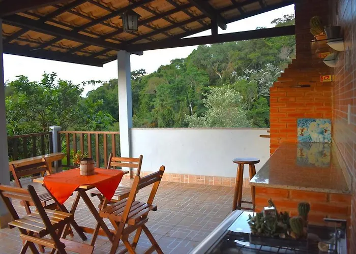 Casa Espetacular No Centro Da Serra